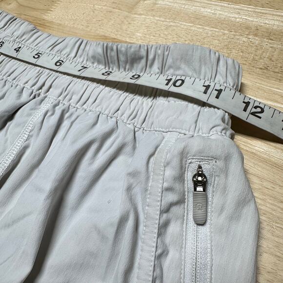 Lululemon Tracker Short V 4" White Women's Size 4 Good Used Condition STAINED - Picture 6 of 8